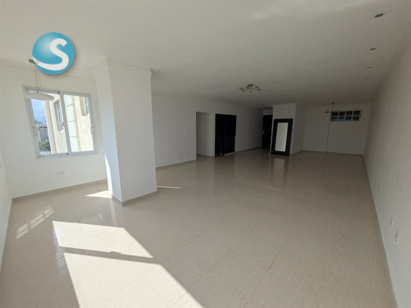 Apartamento espacioso en venta y alquiler en La Esperilla en República Dominicana