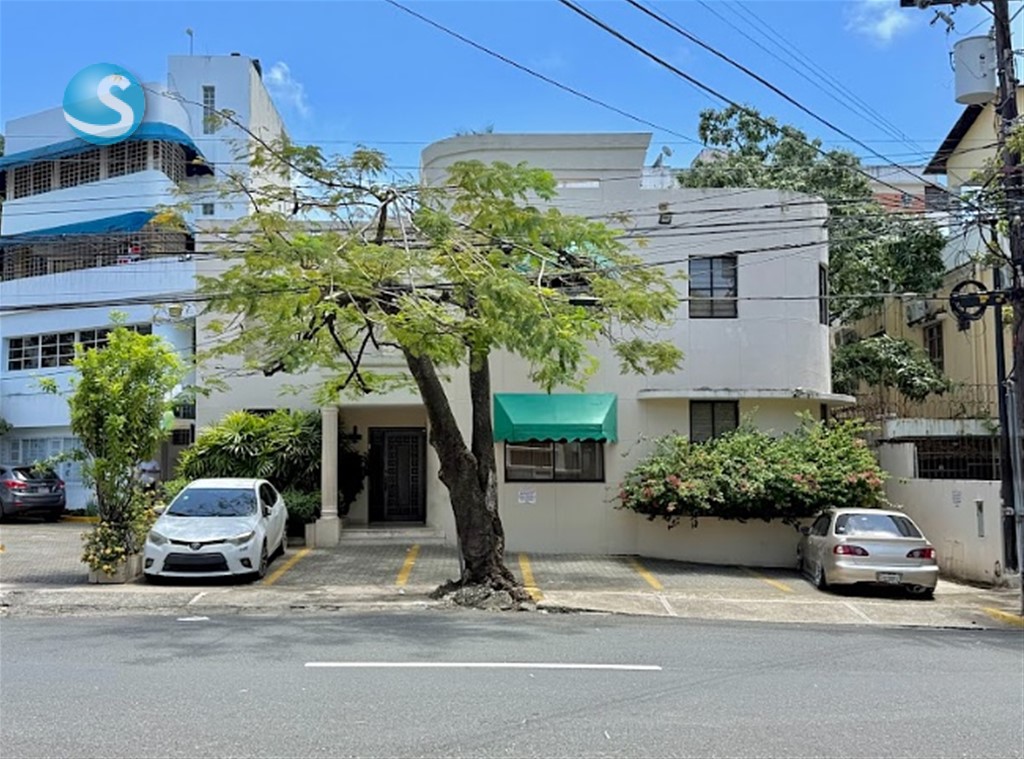 Local Comercial en Venta en Gazcue