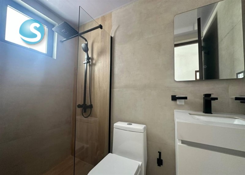 Apartamento en venta en Evaristo Morales en República Dominicana