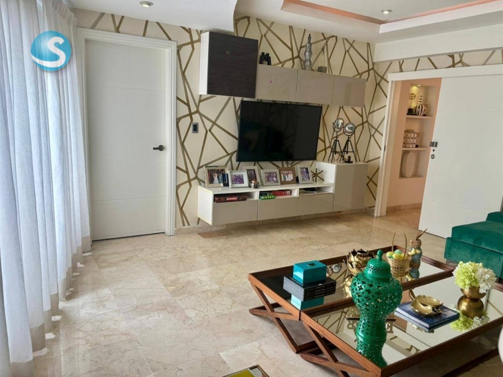 Apartamento en Piso Alto en Ensanche Naco, 315 m² en República Dominicana