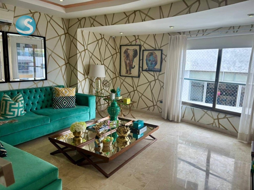 Apartamento en Piso Alto en Ensanche Naco, 315 m² en República Dominicana