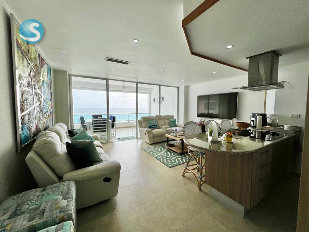 Apartamento en venta frente al mar en Juan Dolio