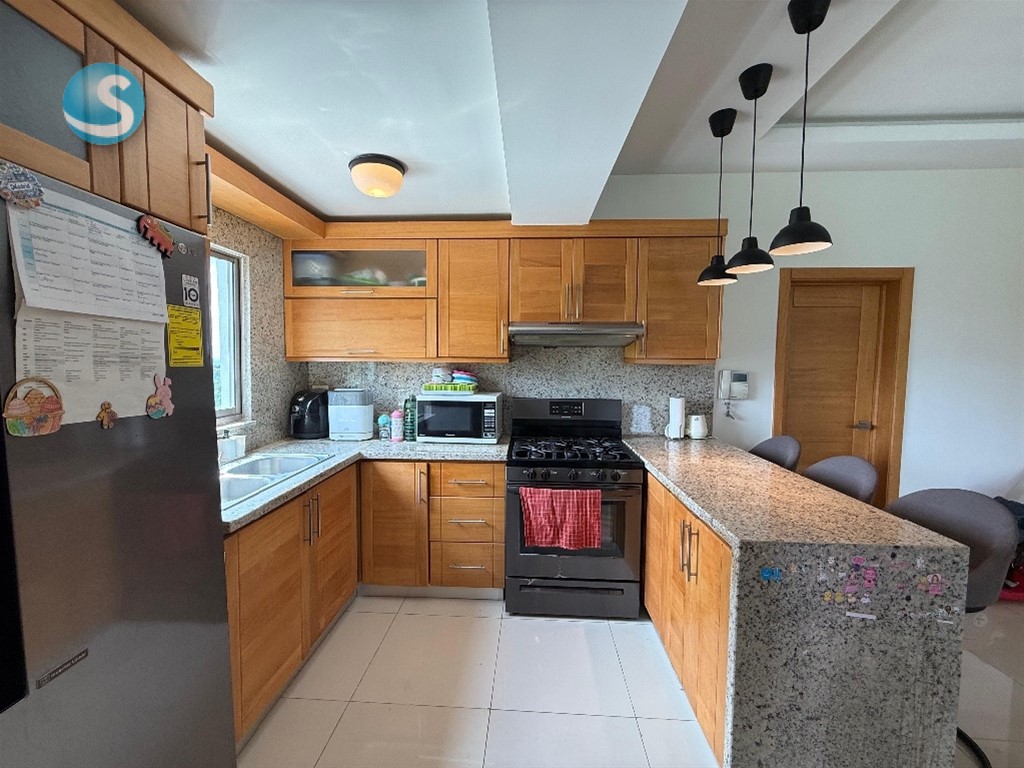 Apartamento en Venta en Av. Cayetano Germosén, Mirador Sur en República Dominicana