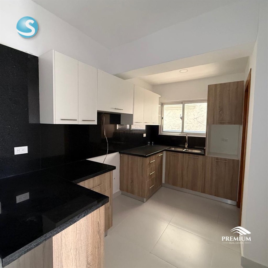 Apartamento en venta con terraza en Mirador Norte en República Dominicana