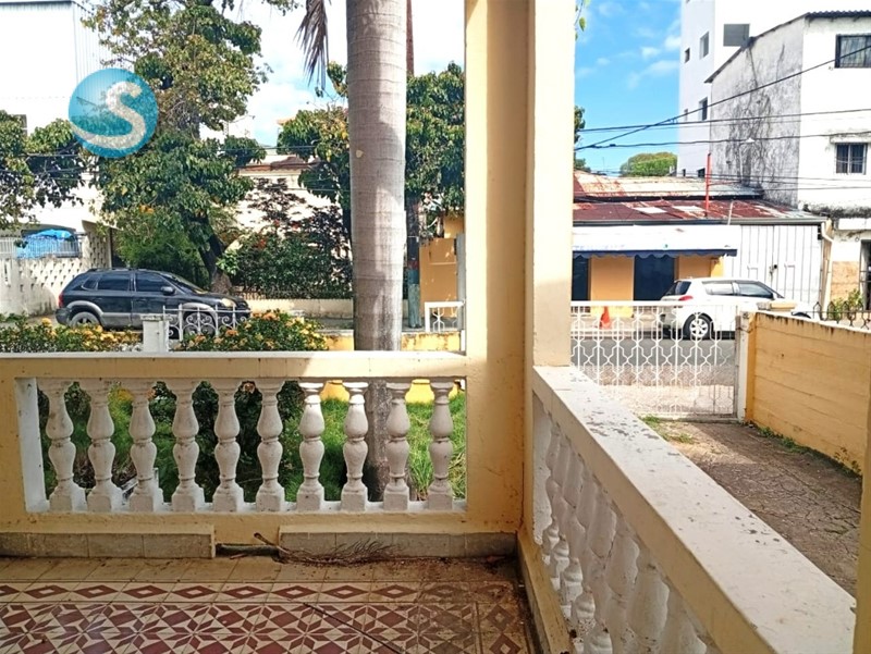 Casa en venta en Gazcue con amplio solar en República Dominicana