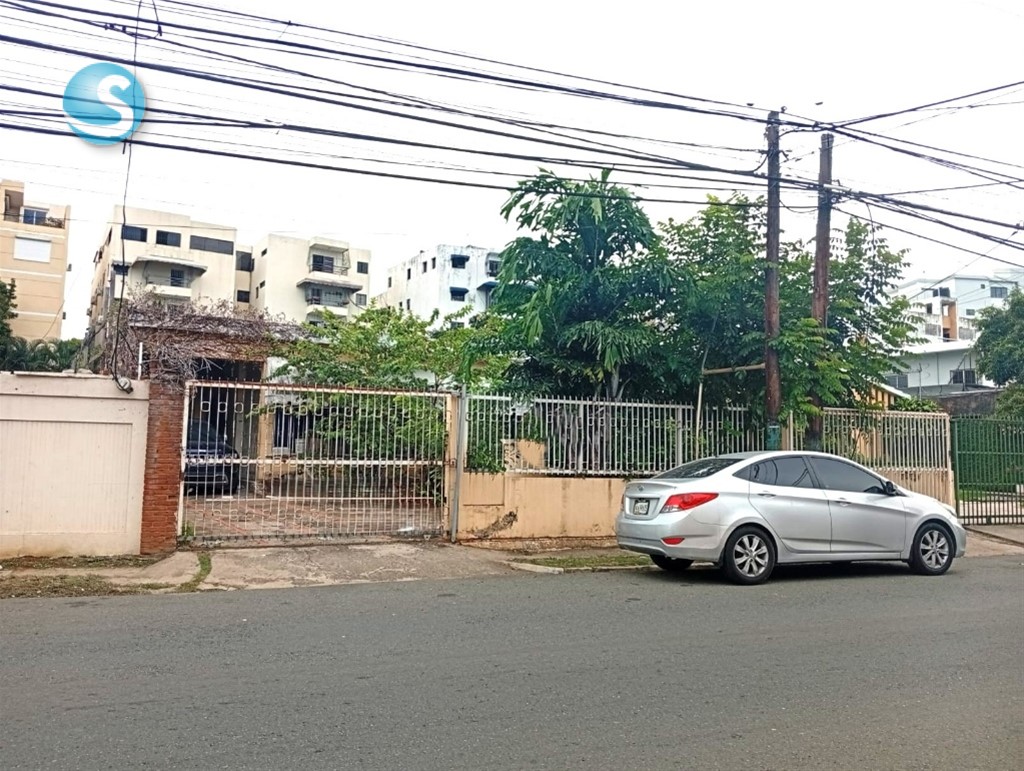 Casa en venta ubicada en Gazcue
