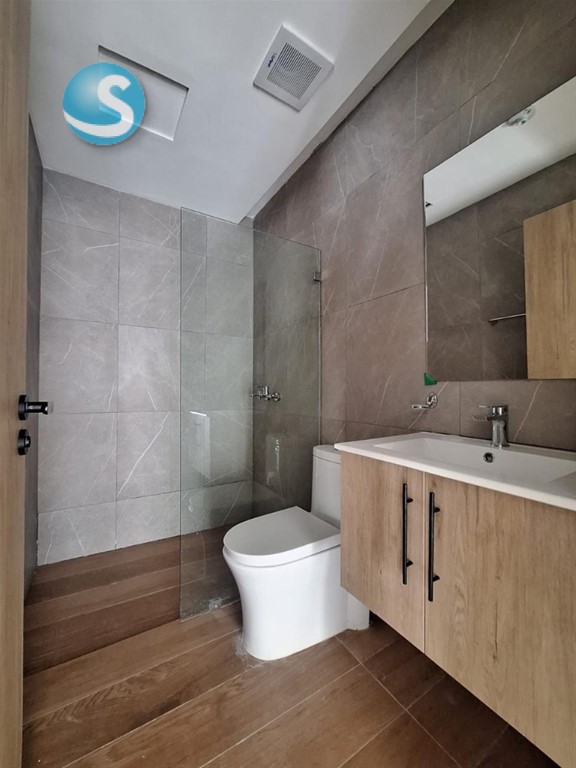 Apartamento en Venta en La Esperilla, Moderno y Espacioso en República Dominicana