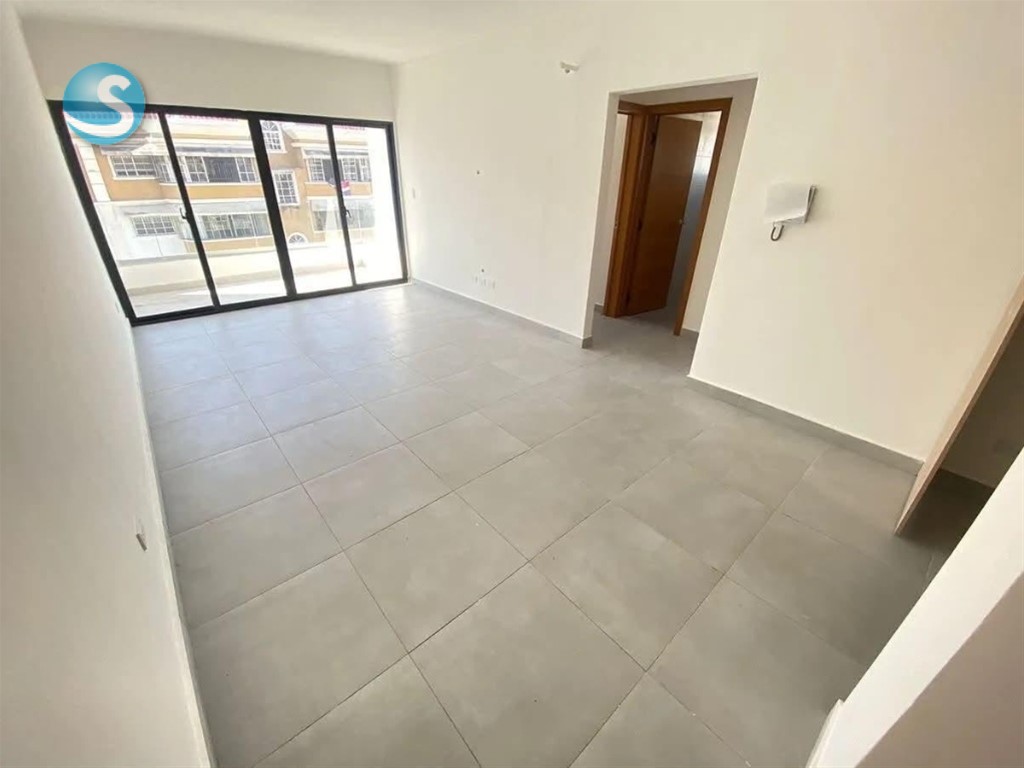 Apartamento moderno en Evaristo Morales, venta y alquiler