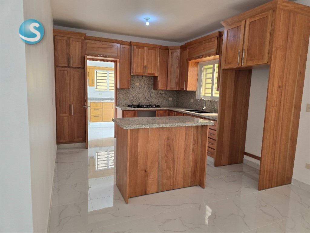 Casa nueva en venta en Jarabacoa con terreno de 400 m² en República Dominicana