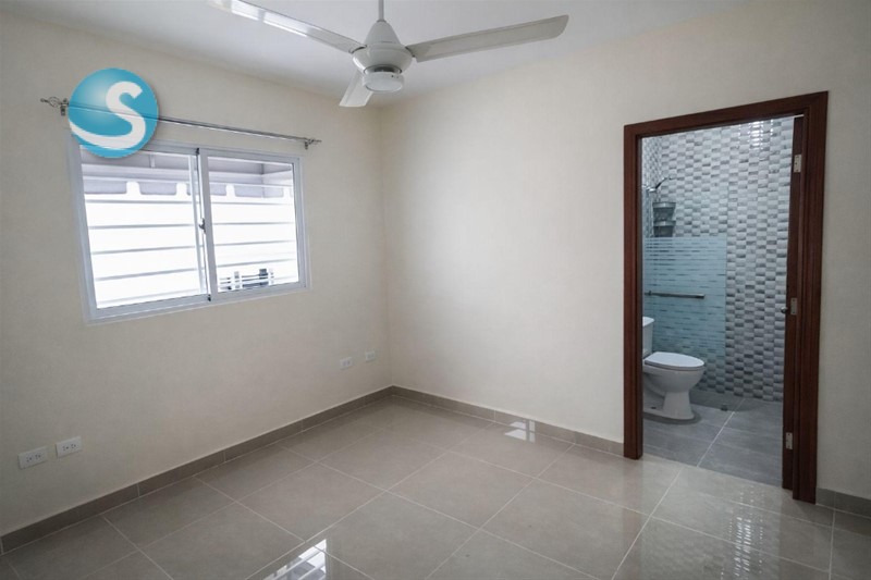 Penthouse con terraza privada en Alameda, Santo Domingo Oeste en República Dominicana