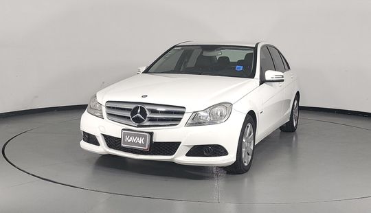 Mercedes-Benz CL 500 Modelo 2010 Sedan de Lujo en República Dominicana