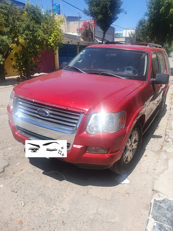 Ford Explorer XLT 4WD 2010 SUV