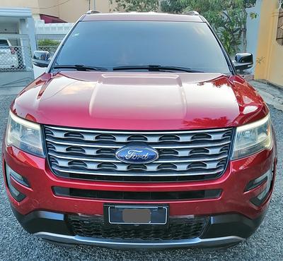 Ford Explorer XLT 4WD 2010 SUV en República Dominicana