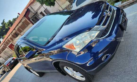 Honda CR-V modelo 2010 SUV en República Dominicana