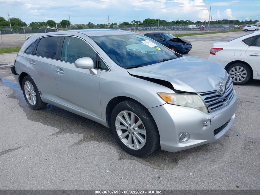 Toyota Venza modelo 2010 vehículo SUV en República Dominicana