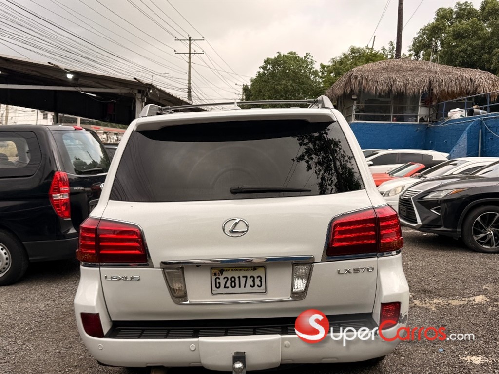 Lexus LX 570 Modelo 2010 SUV de Lujo en República Dominicana