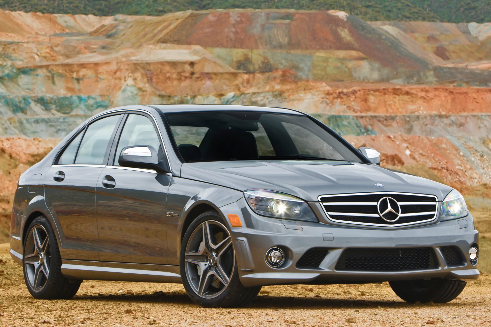 Mercedes-Benz Clase C 300 Modelo 2010 Sedán en República Dominicana