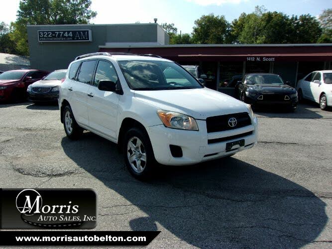Toyota RAV4 LE modelo 2010 SUV en República Dominicana