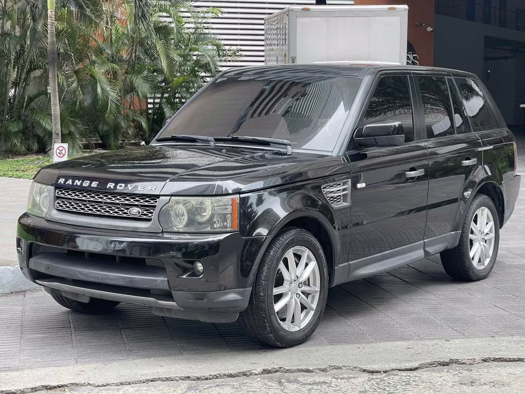 Land Rover Range Rover Modelo 2010 SUV Diésel en República Dominicana