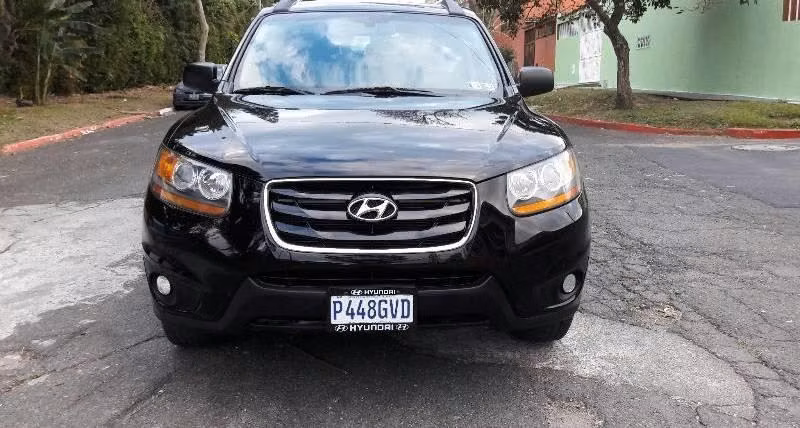 Hyundai Santa Fe modelo 2010 SUV en República Dominicana