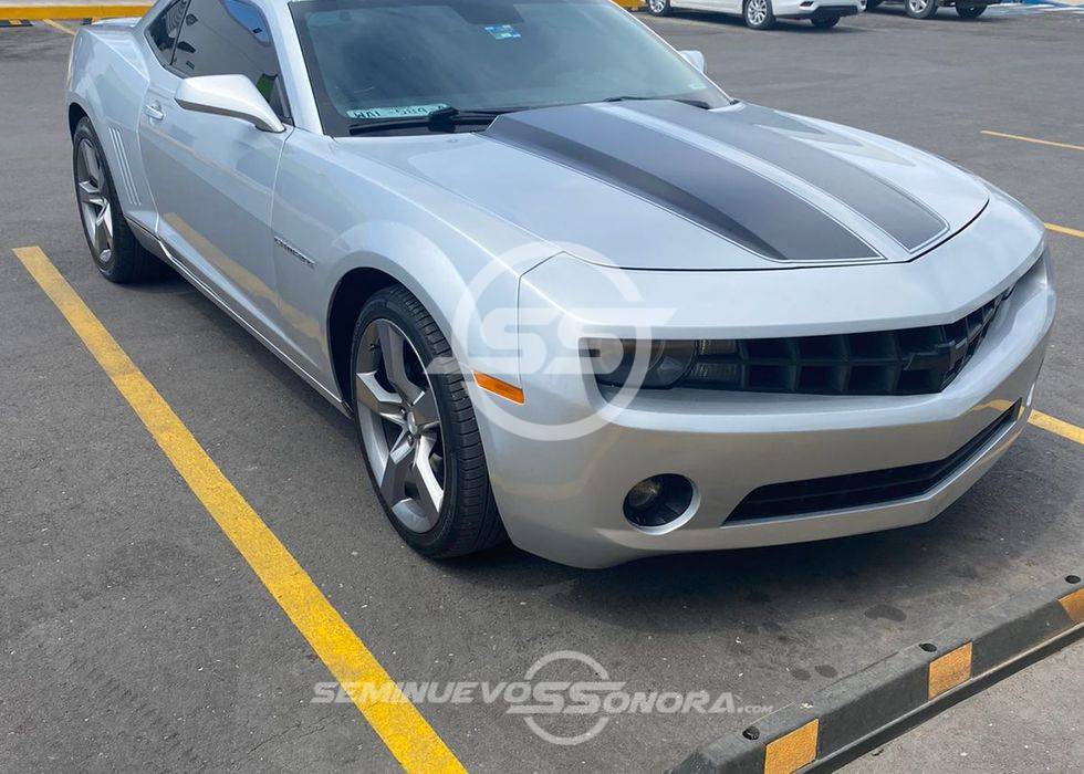 Chevrolet Camaro modelo 2011 vehículo deportivo