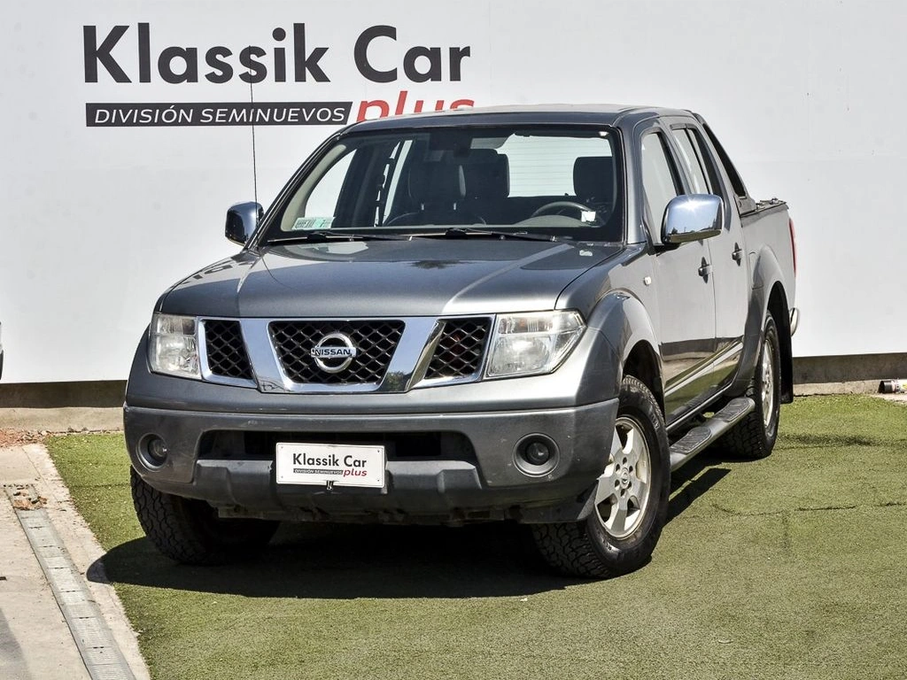 Nissan Navara LE 2011 Camioneta 4x4 Automática en República Dominicana