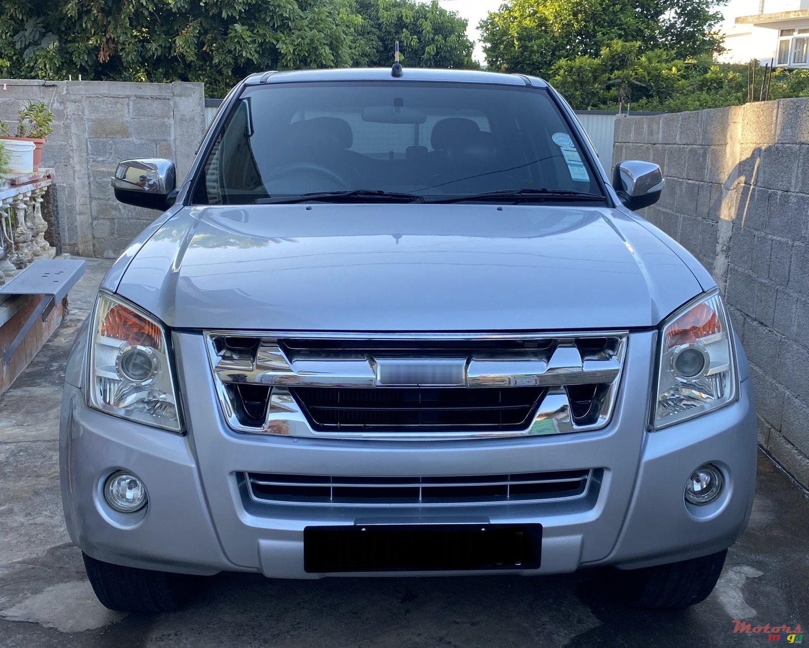 Isuzu DMAX Modelo 2011 Camioneta en República Dominicana