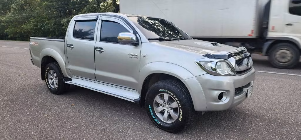 Toyota Hilux SRV 2011 Camioneta Pick-Up en República Dominicana