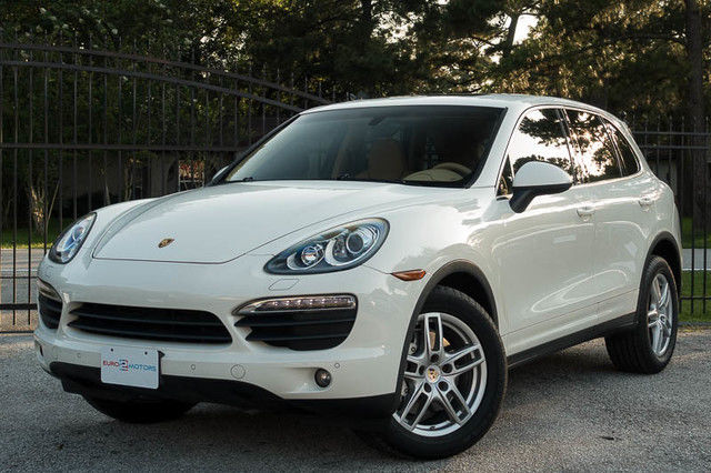 Porsche Cayenne Turbo 2011 SUV 4.8L V8 Twin Turbo en República Dominicana