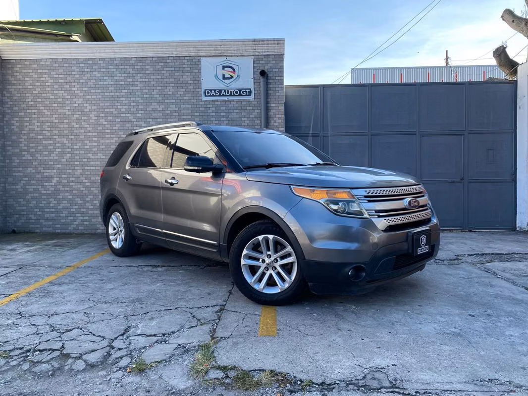 Ford Explorer 2011 SUV 4x4 Modelo 4WD