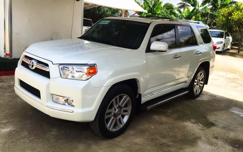 Toyota 4Runner Limited 2012 blindado nivel BR3 en República Dominicana