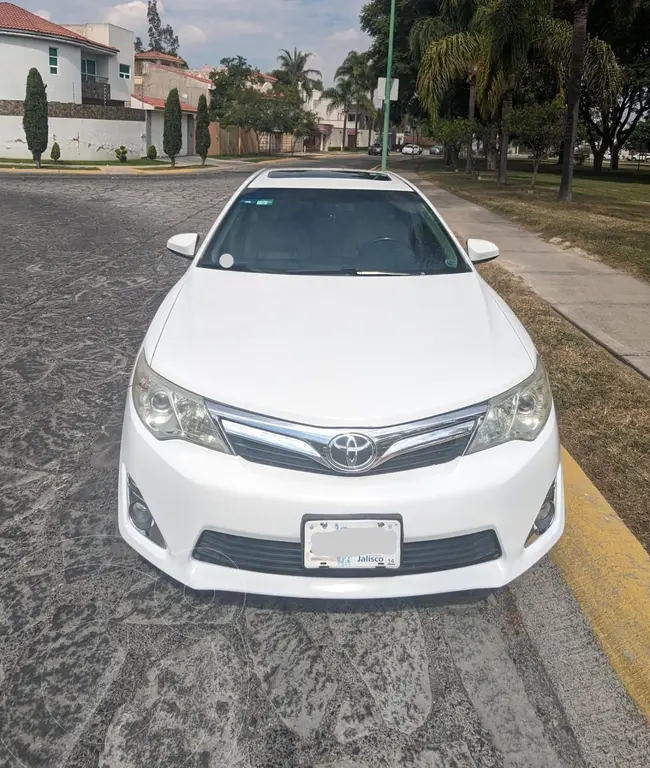 Toyota Camry XLE Híbrido 2012 Sedán en República Dominicana