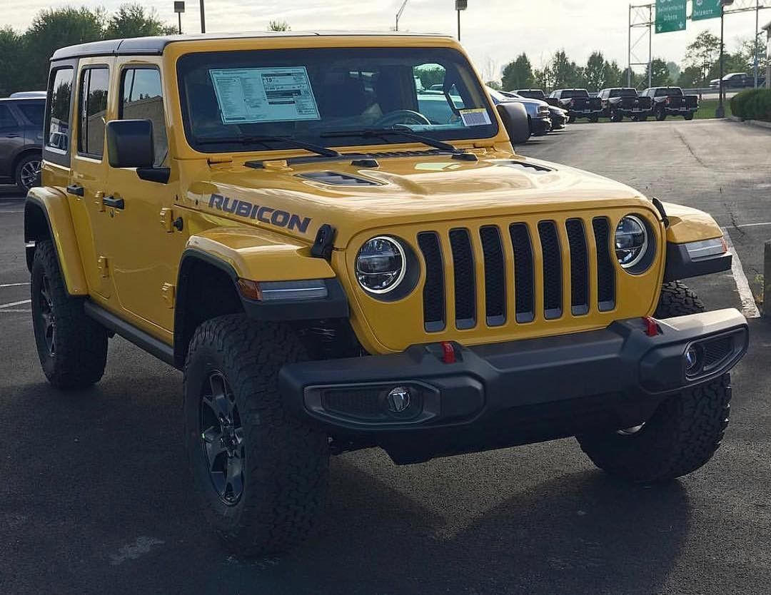 Jeep Wrangler Unlimited Sahara 2012 SUV 4x4