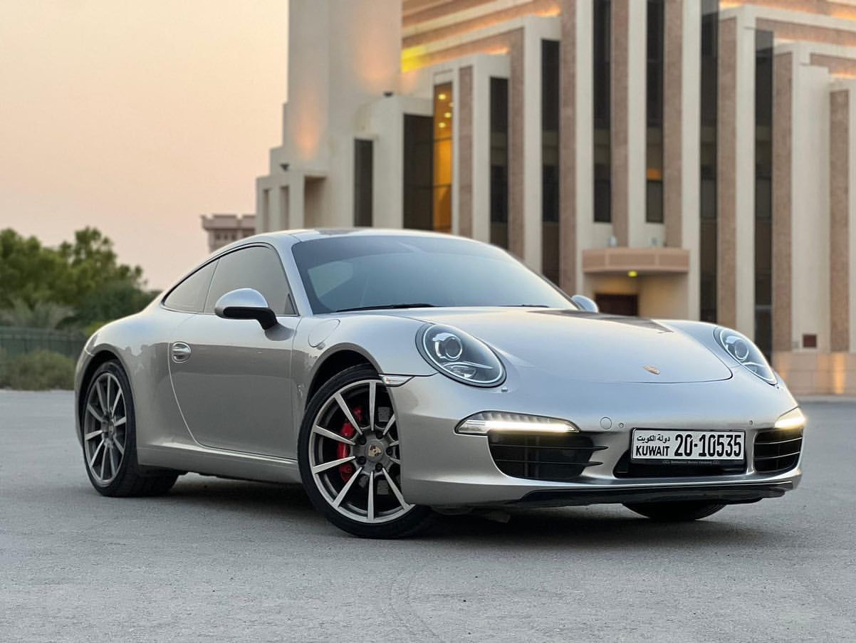 Porsche 911 Carrera S modelo 2012 coupé deportivo en República Dominicana