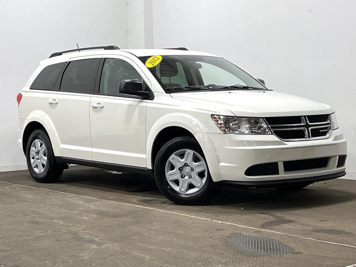 Dodge Journey modelo 2012 vehículo SUV