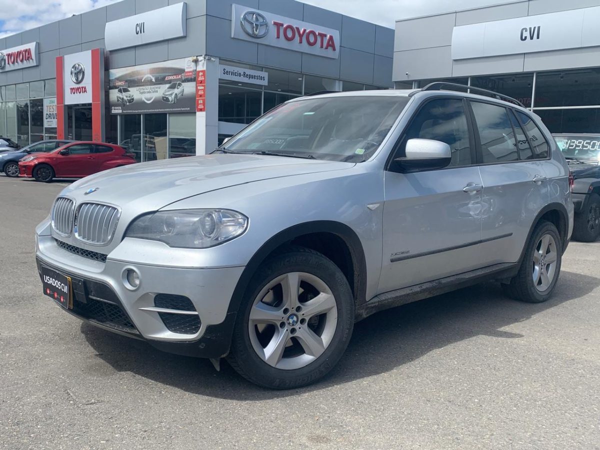 BMW X5 modelo 2013 SUV en República Dominicana