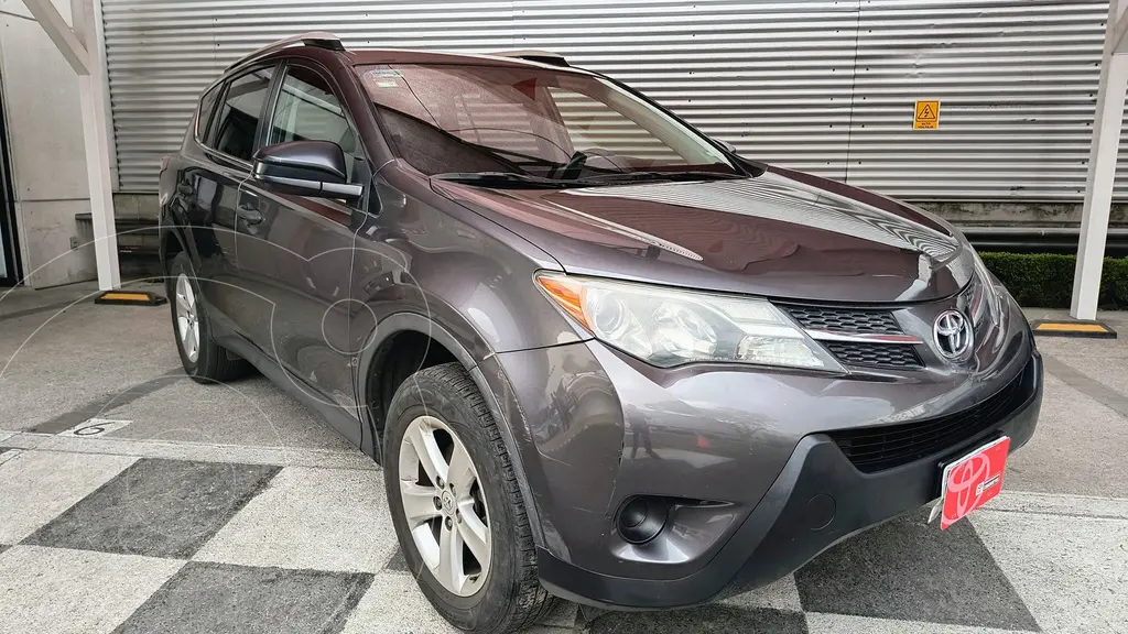 Toyota RAV4 XLE 2013 SUV en República Dominicana