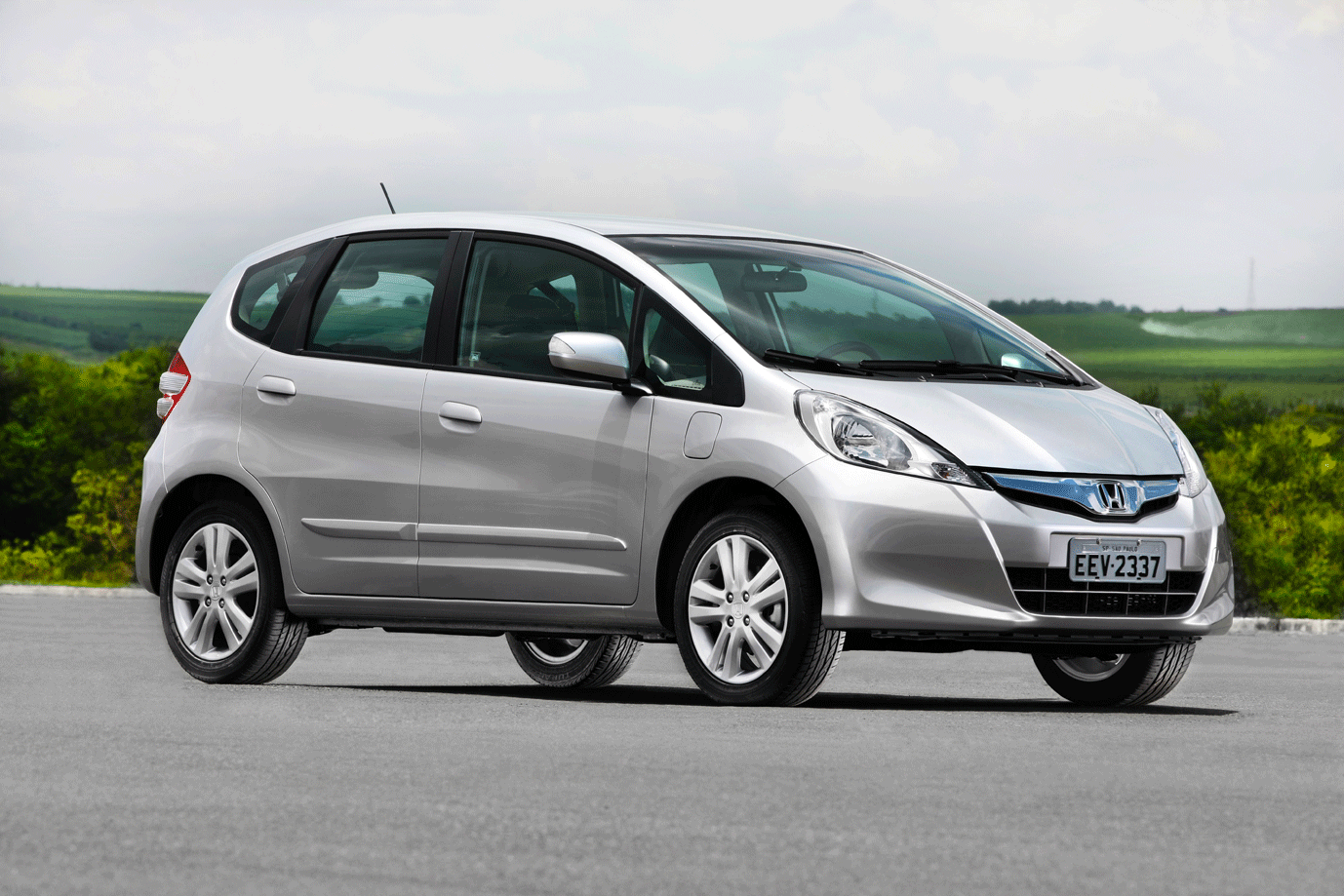 Honda Fit modelo 2013 vehículo compacto en República Dominicana