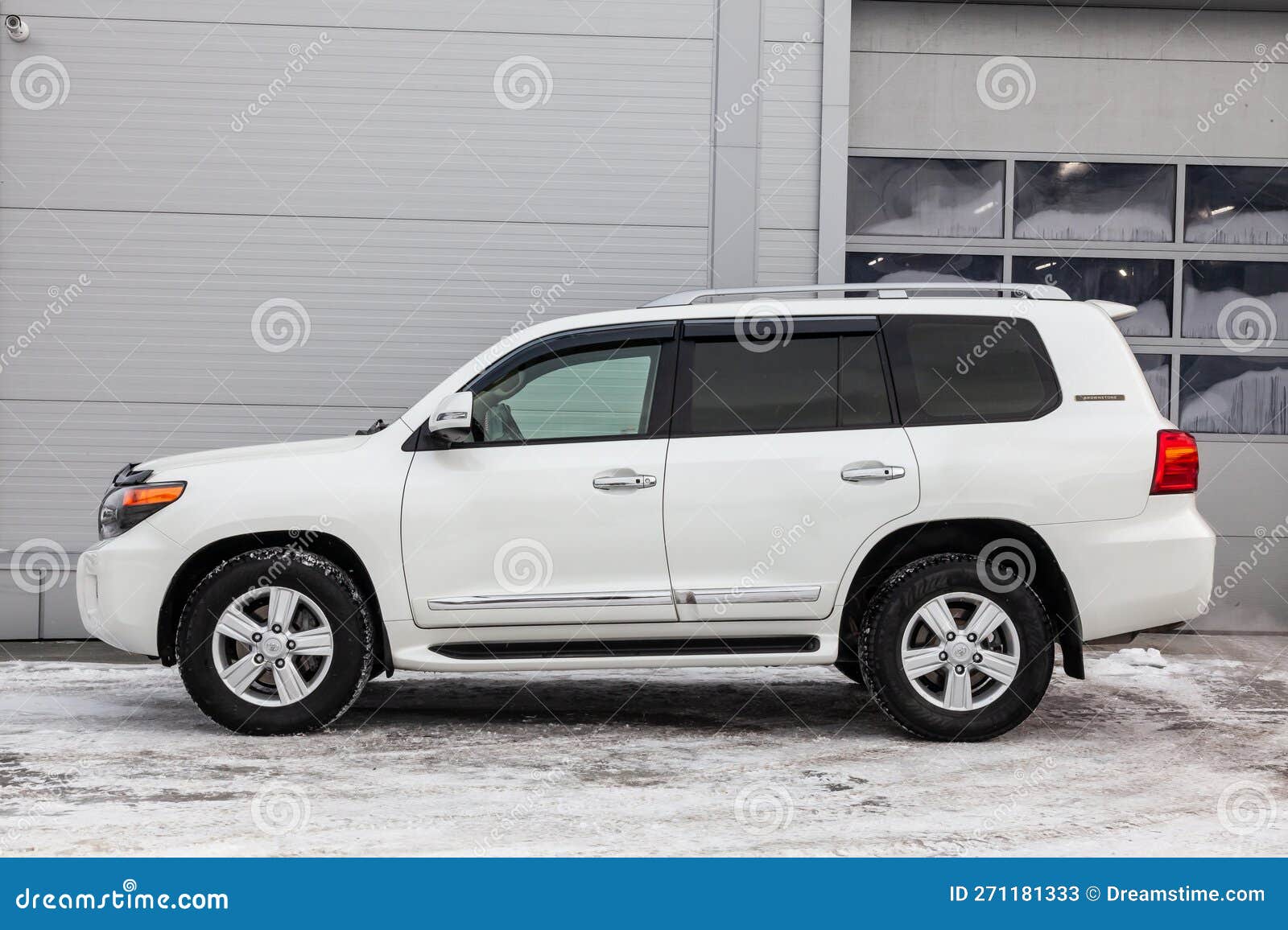 Toyota Land Cruiser 2013 SUV
