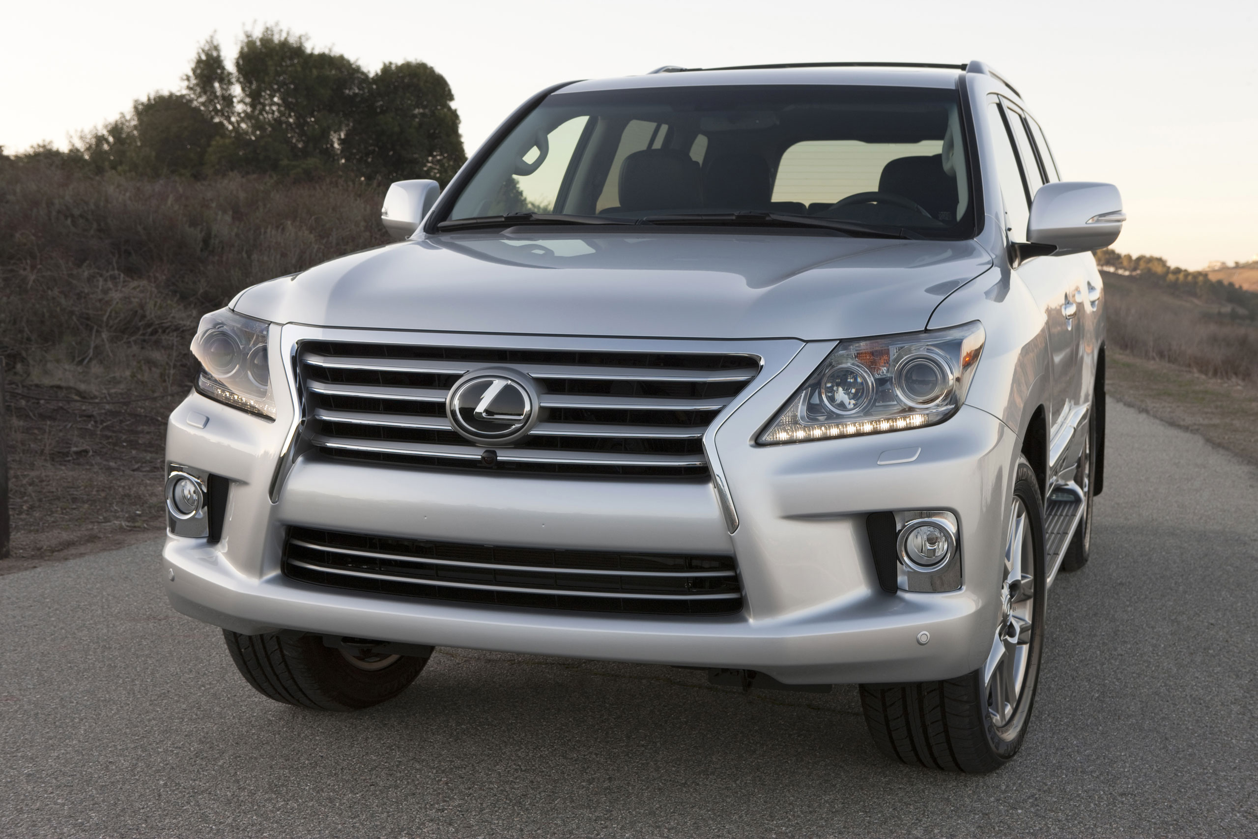 Lexus LX 570 Modelo 2013 SUV de Lujo
