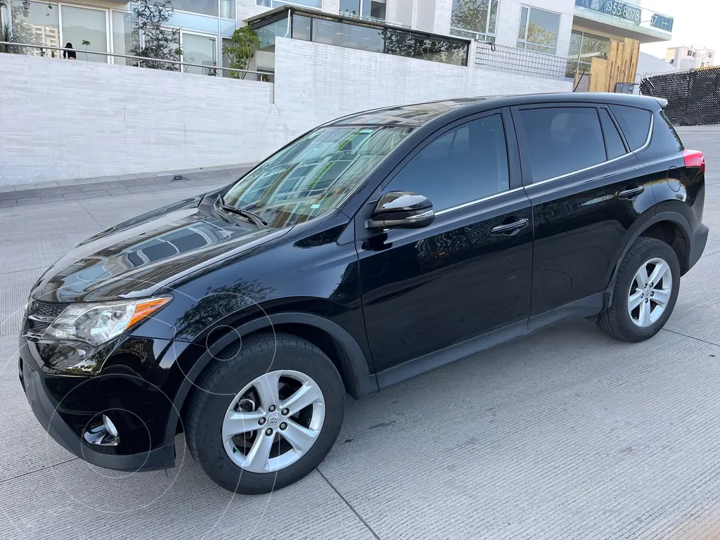 Toyota RAV4 XLE 2013 SUV en República Dominicana