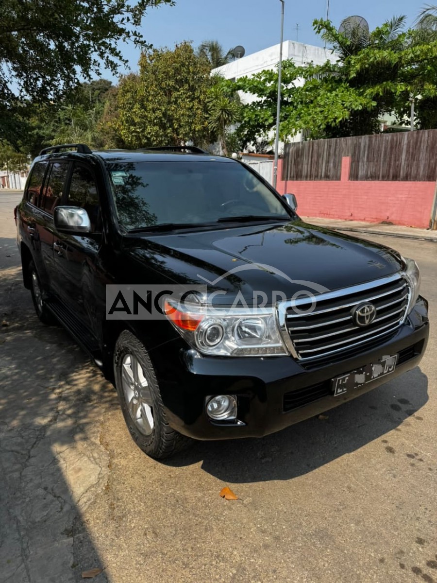Toyota Land Cruiser Prado TXL 2013 SUV