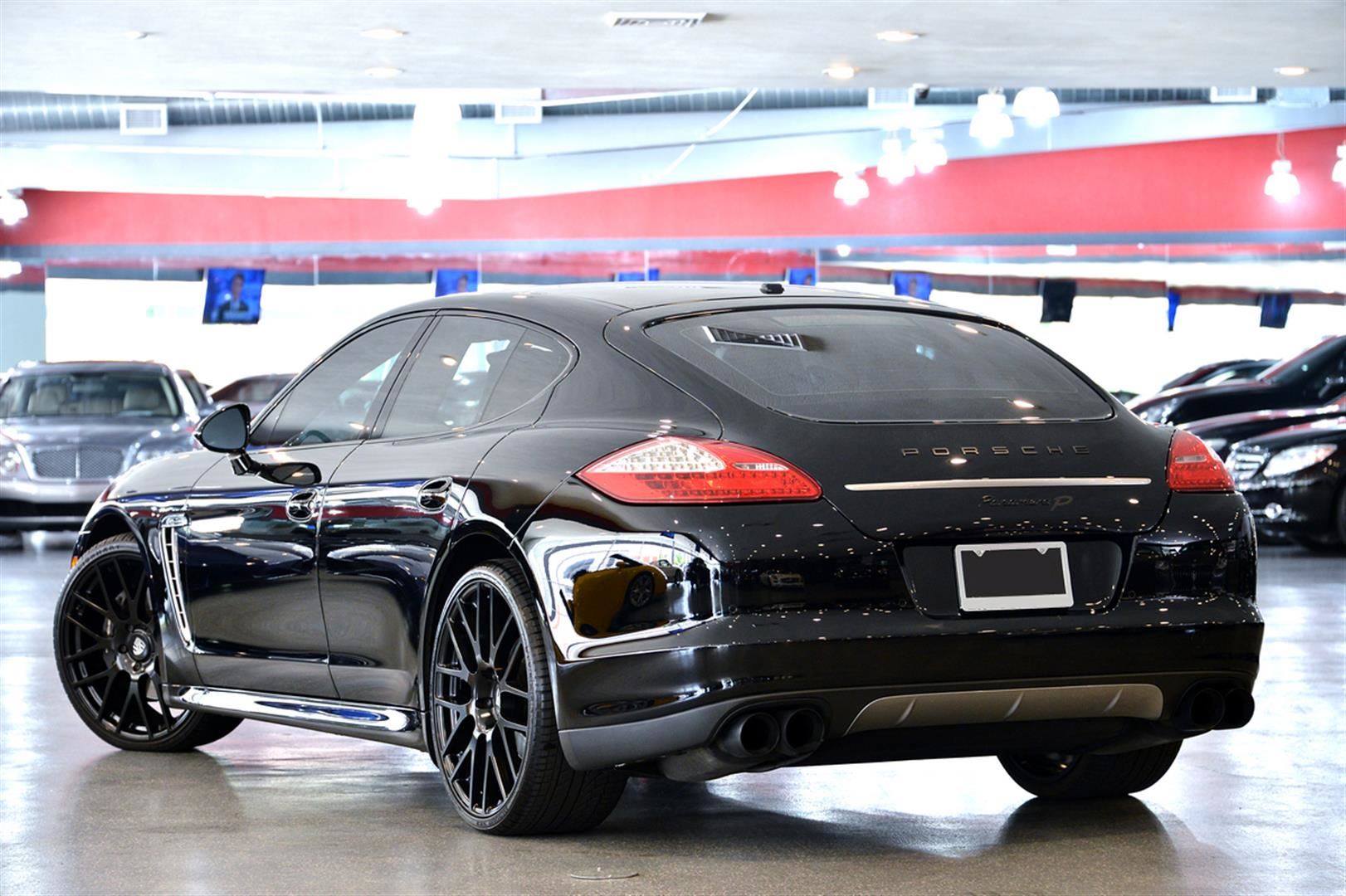 Porsche Panamera Turbo 2013 Sedan Deportivo Premium en República Dominicana
