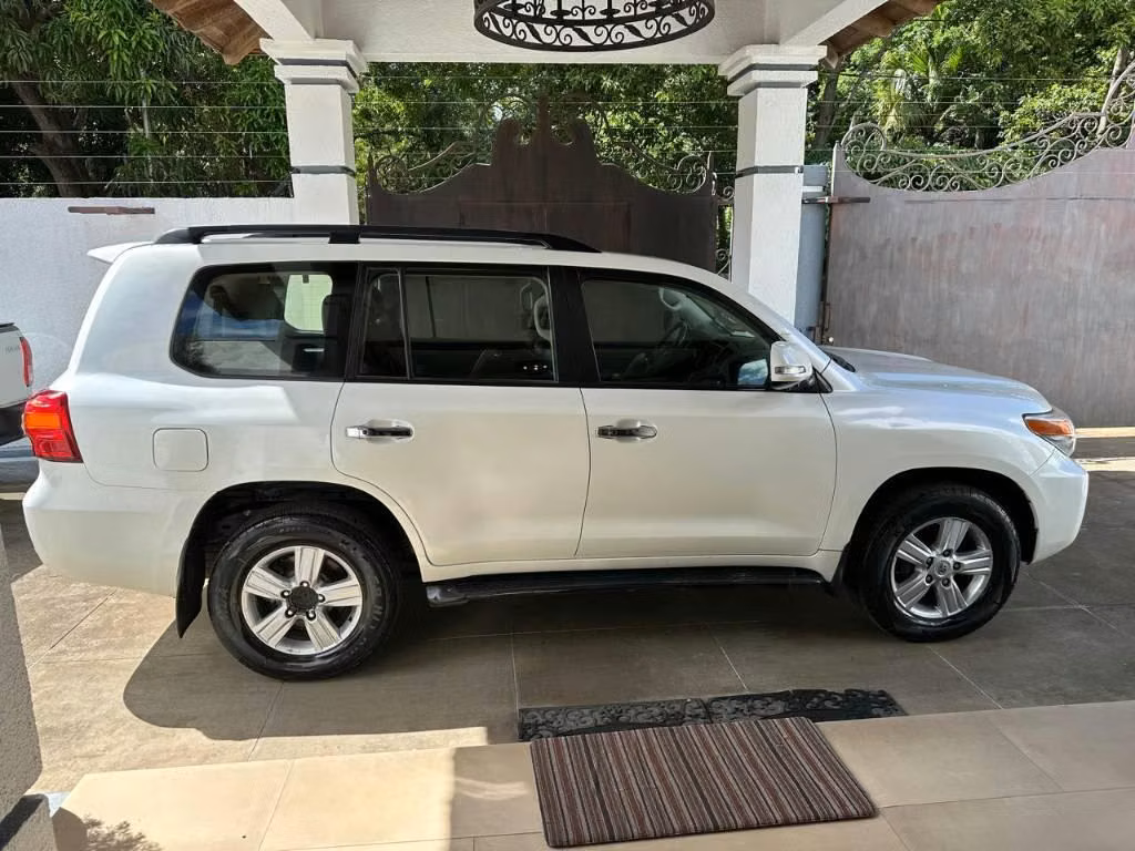 Toyota Land Cruiser Prado VX Modelo 2013