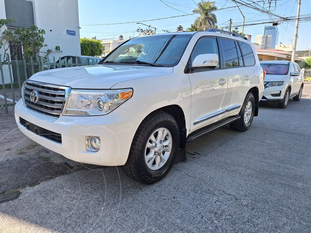 Toyota Land Cruiser VX 2013 SUV