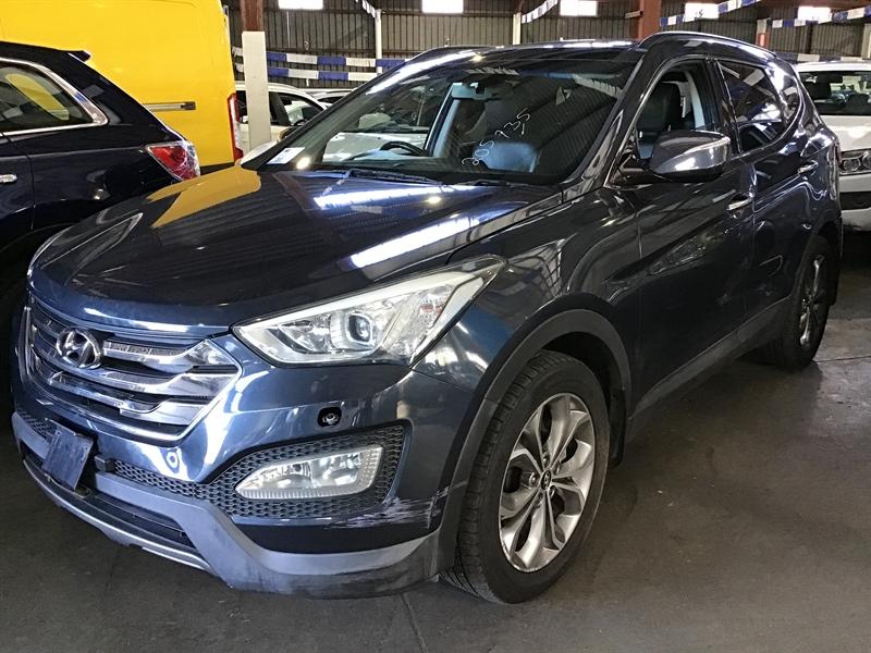 Hyundai Santa Fe modelo 2013 SUV en República Dominicana