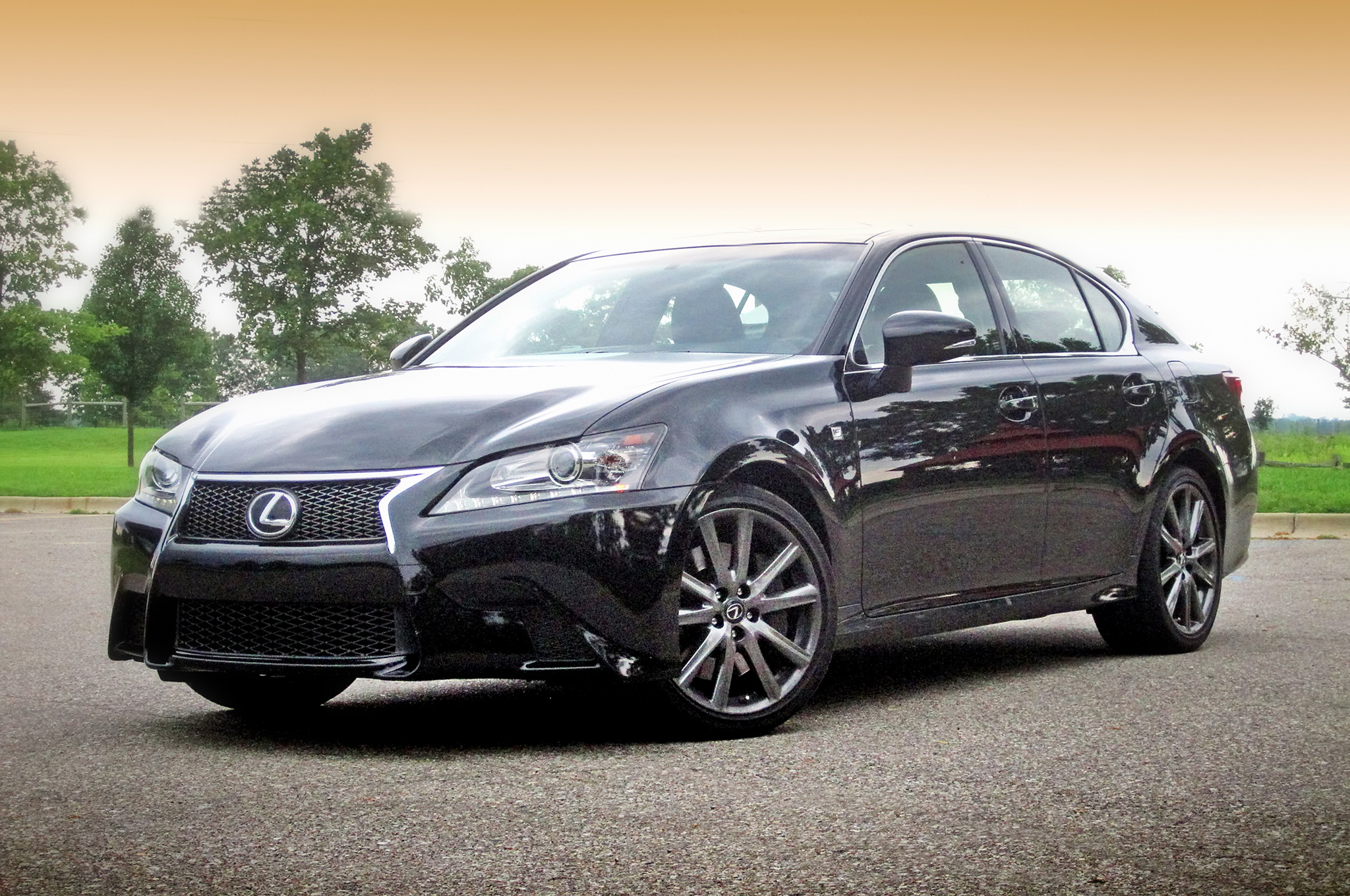 Lexus GS 350 modelo 2013 vehículo de lujo en República Dominicana