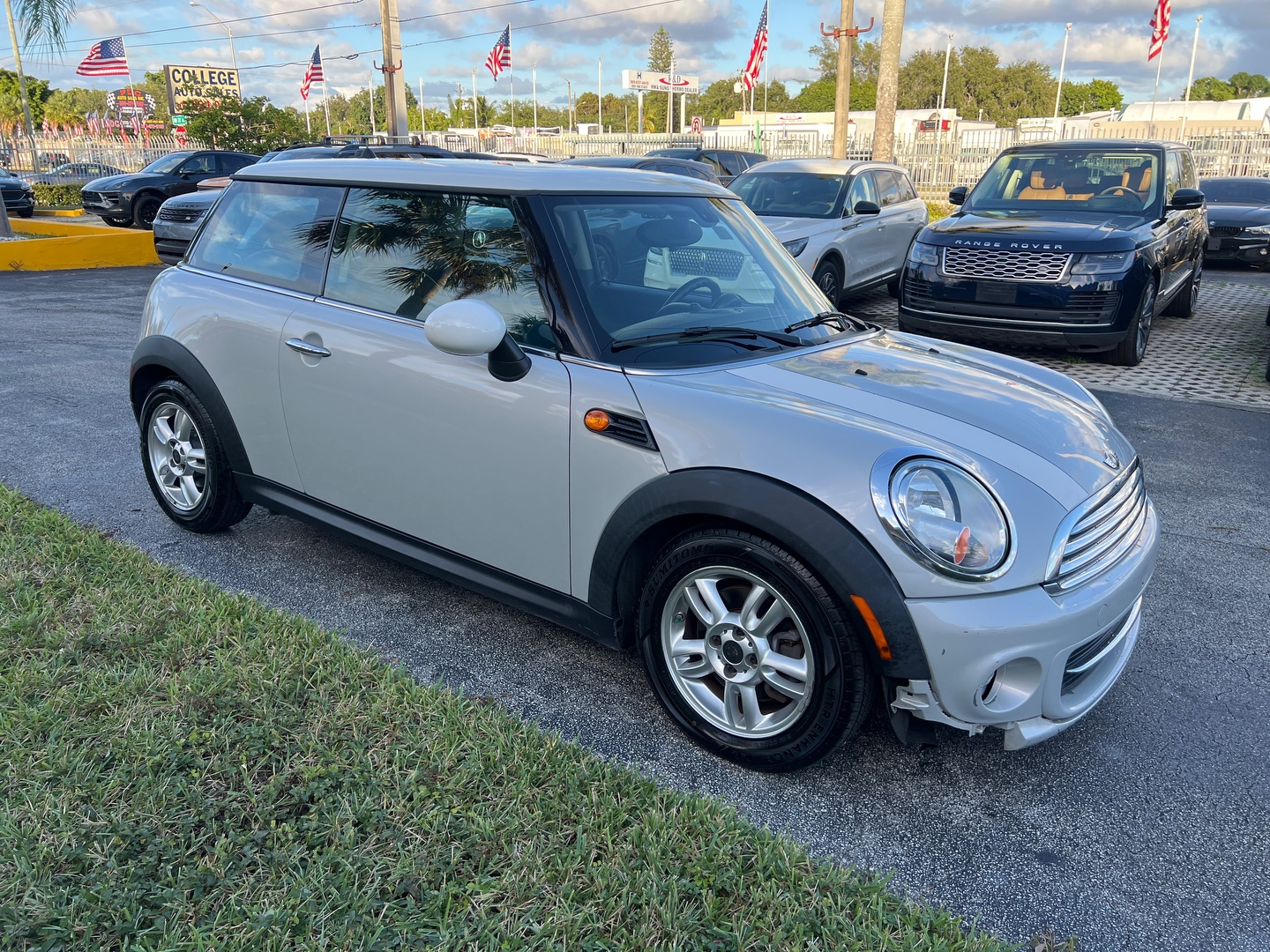 Mini Cooper Convertible 2013