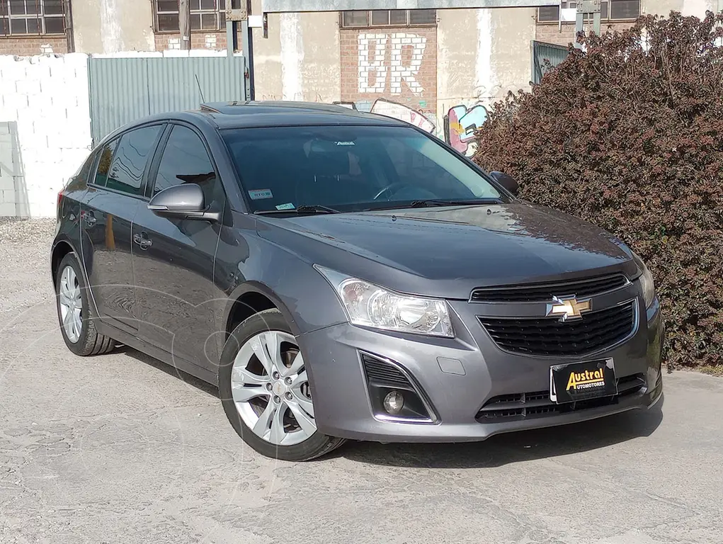 Chevrolet Cruze LT modelo 2014 automóvil en República Dominicana