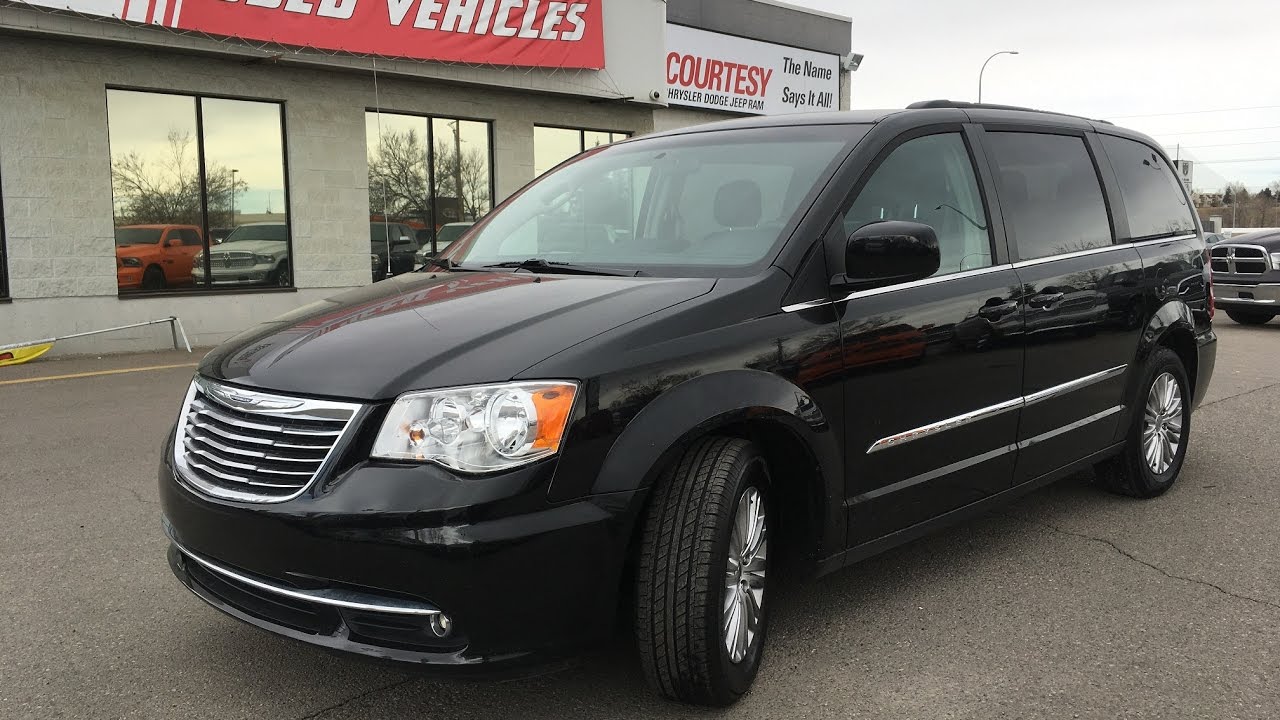 Chrysler Town & Country Touring 2014 Minivan en República Dominicana